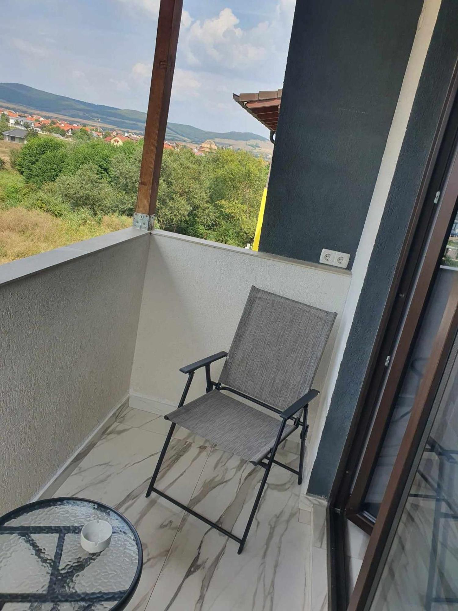 Had Luxury Suite Alba Iulia Buitenkant foto