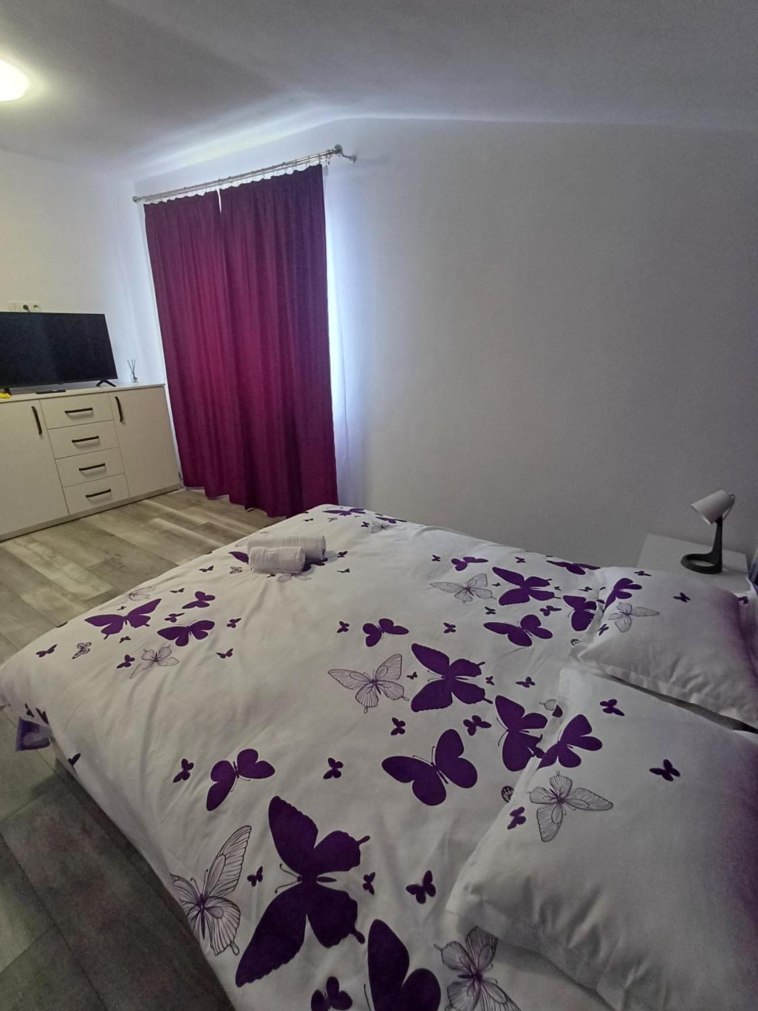 Had Luxury Suite Alba Iulia Buitenkant foto